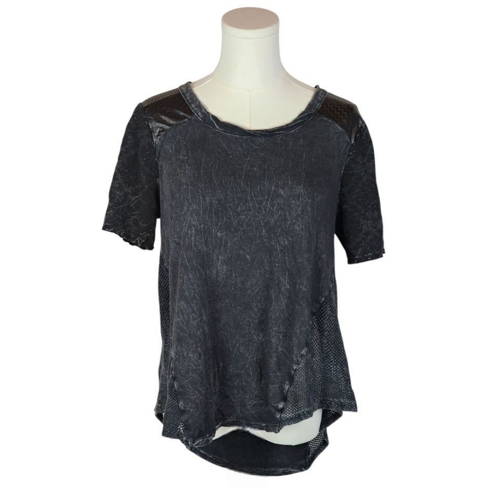 Gimmicks by BKE Black Mixed Media Faux Leather Crinkle Tee Shirt S